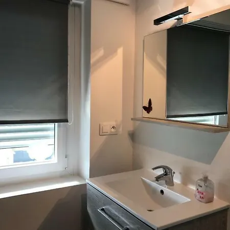 Apartamento Joli A Euroairport-basel-mulhouse-freiburg Saint-Louis (Haut-Rhin)