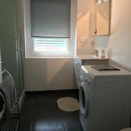 Joli A Euroairport-basel-mulhouse-freiburg